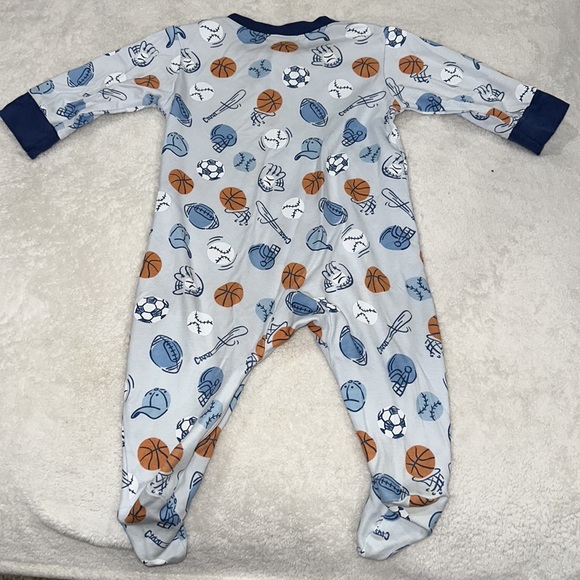 Kissy kissy pj size 3-6 months - Picture 3 of 4